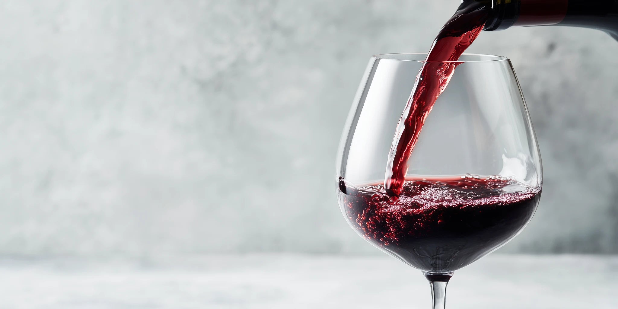 Powerful, structured reds with firm tannins, deep color, and concentrated dark fruit flavors.