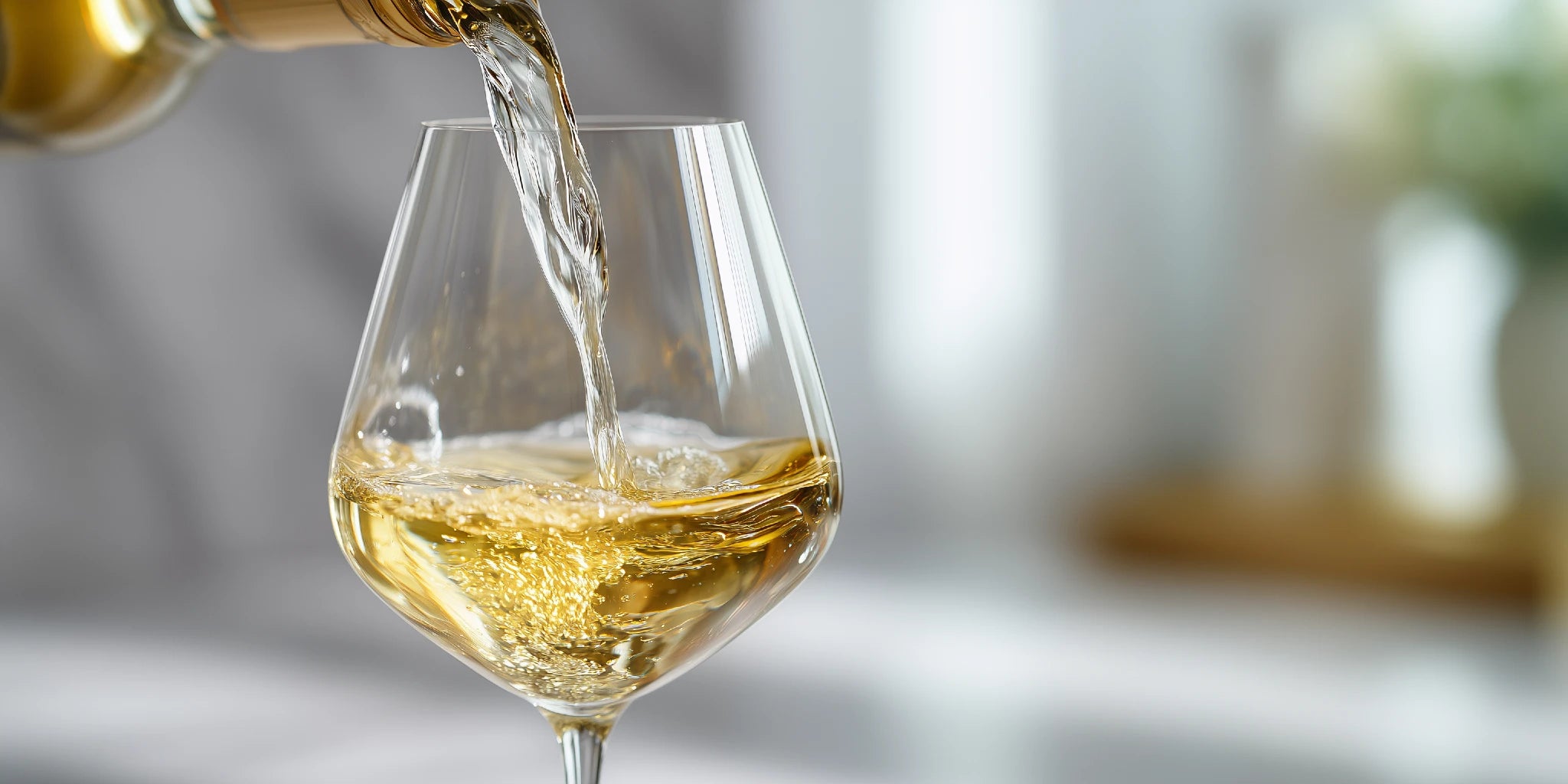 Rich, textured whites often shaped by oak or lees aging, offering depth, creaminess, and ripe fruit.